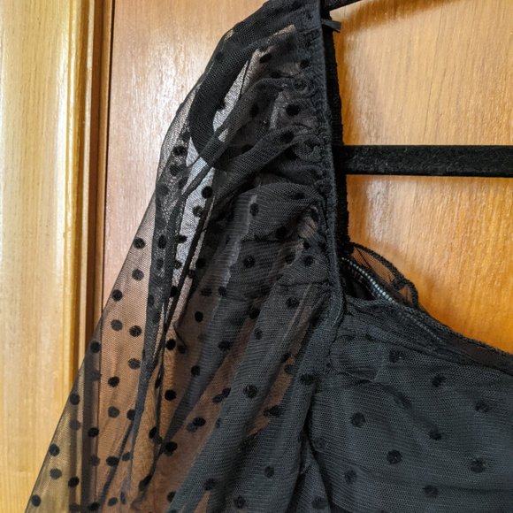 Puff Sleeves mesh crop top - Picture 7 of 7